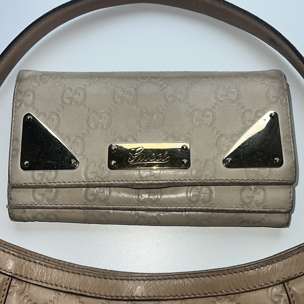 Authentic Gucci Guccissima Britt Beige Cream Shoulder Bag Gold GG - Picture 4 of 16